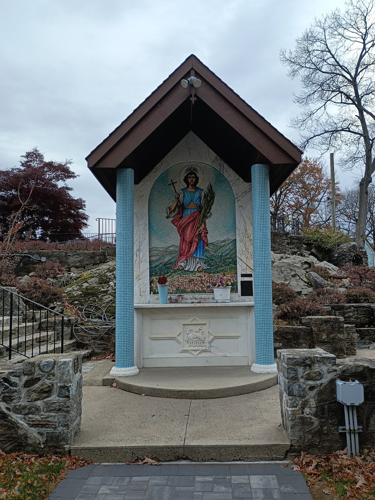 Group cover image